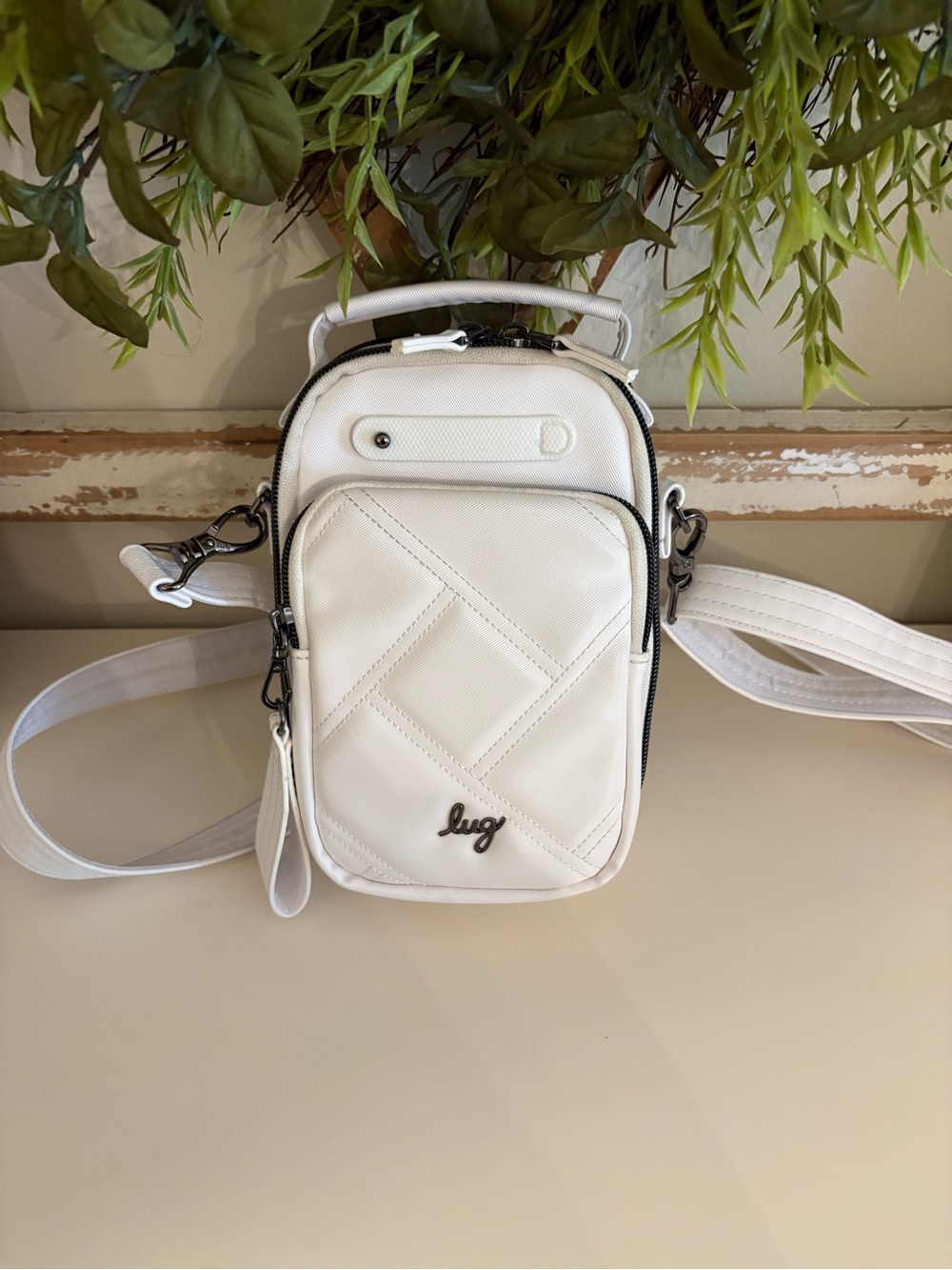 Lug Skeeter Mini Bridge Satin Luxe Vl